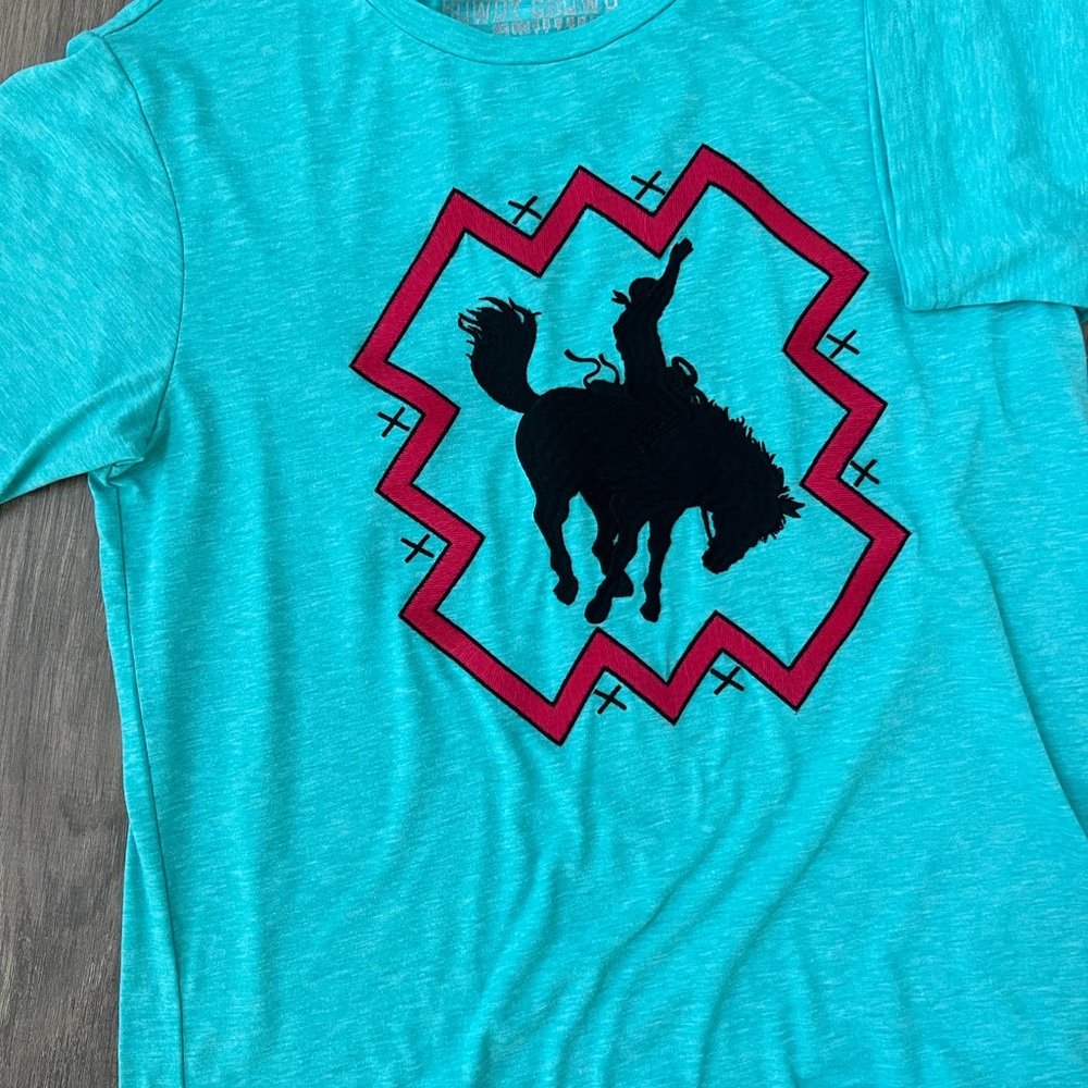 Women’s Rodeo Tshirt - Picture 3 of 3